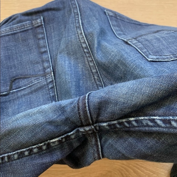 7 for All Mankind Slimmy Weightless Denim Dark Wash Jeans - Picture 10 of 16